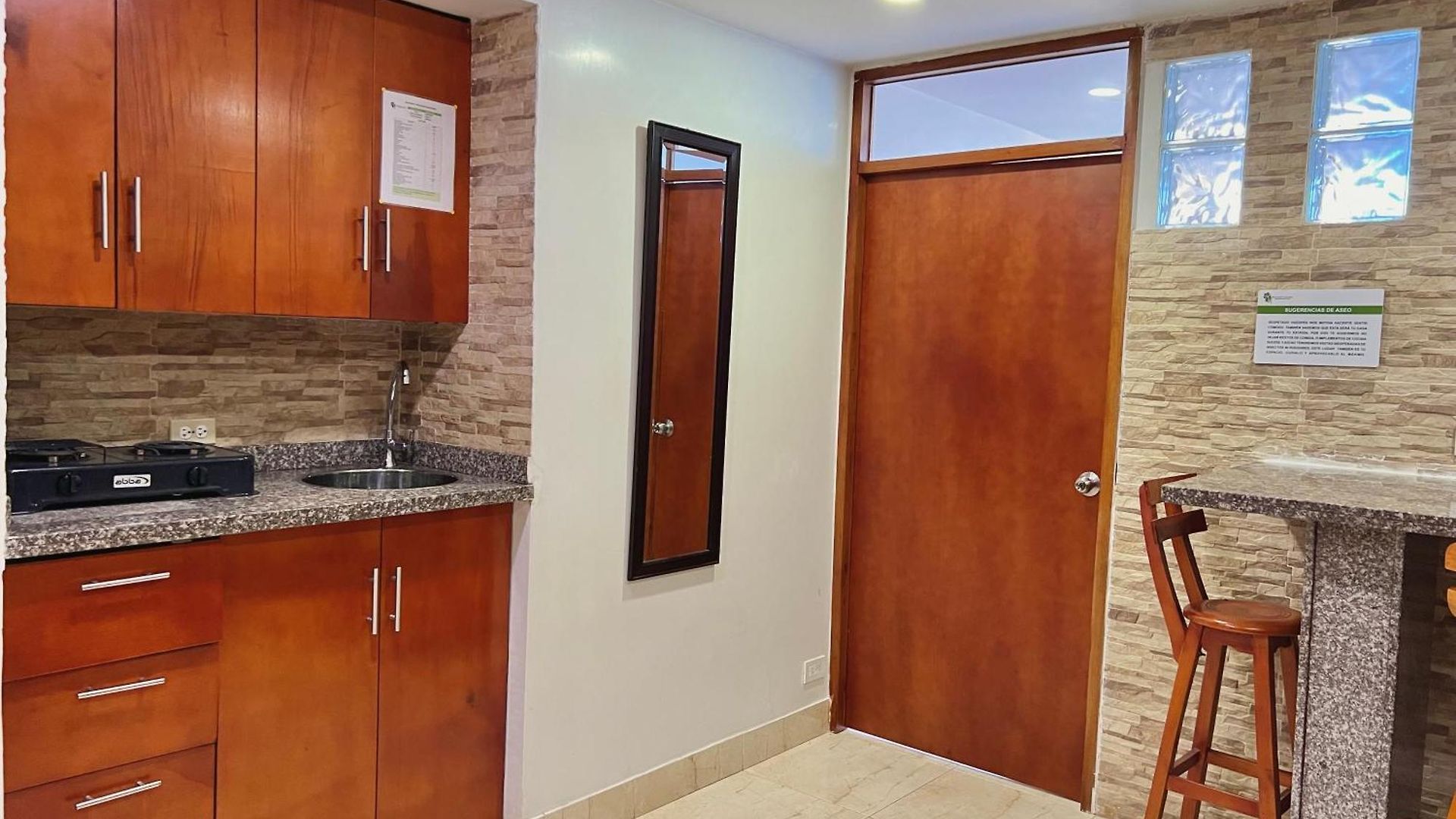 Apartahotel Pyensa