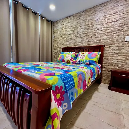 Apartahotel Pyensa